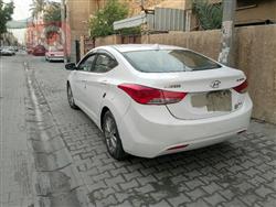 هیۆندای ئەلەنترا